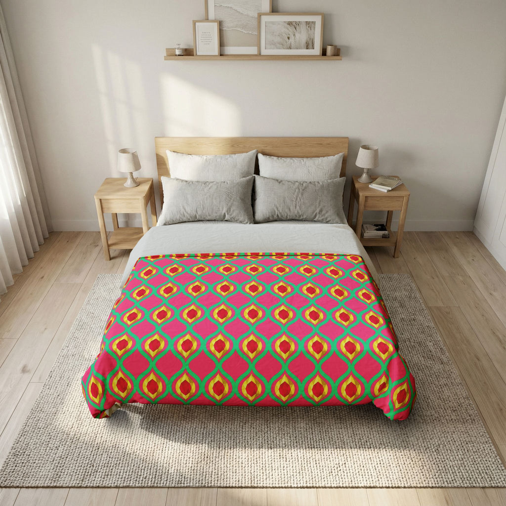 Grand Gold Ogee Lattice II Cotton Duvet Cover – Candy Christmas