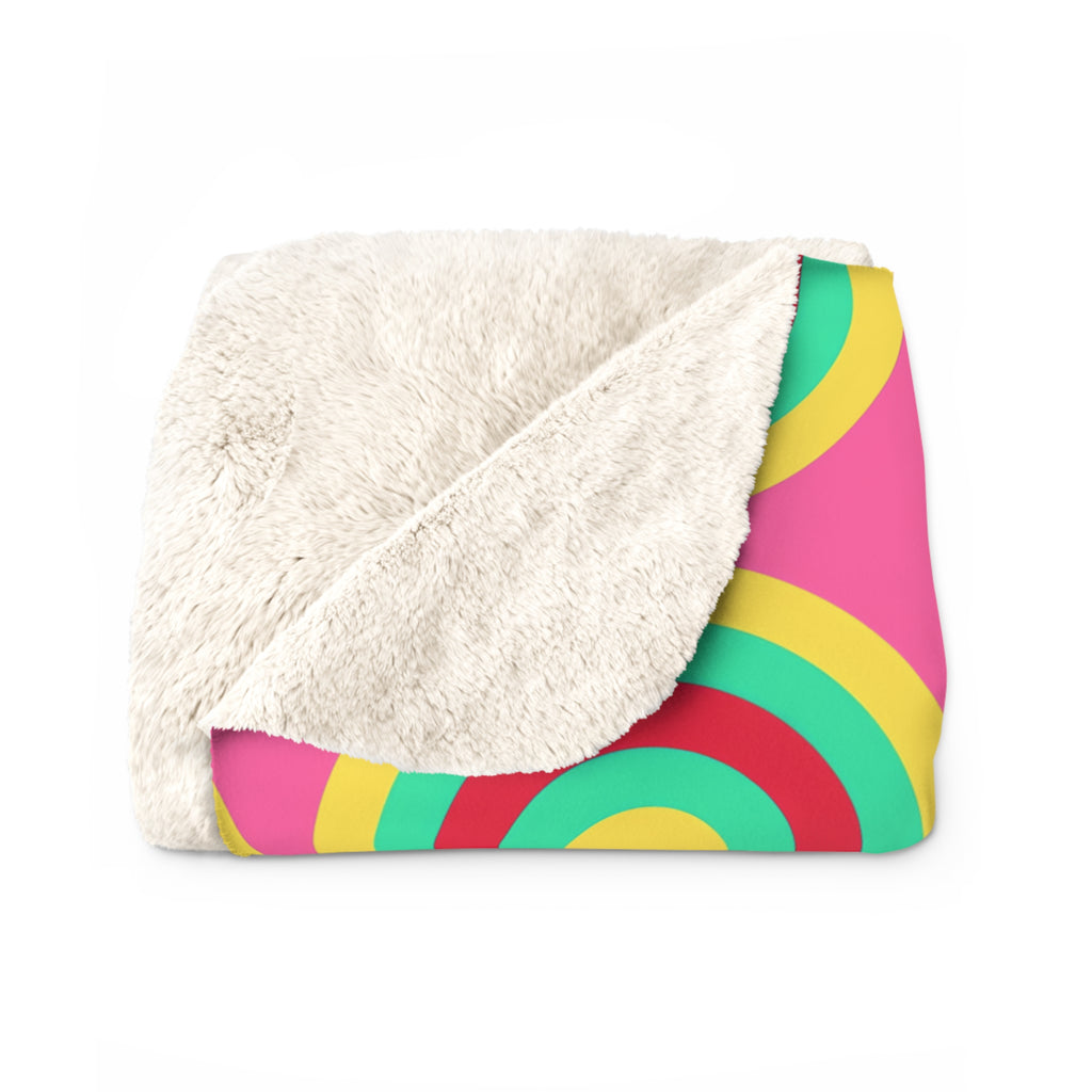 Mega Ring Grid Sherpa Fleece Blanket – Candy Christmas