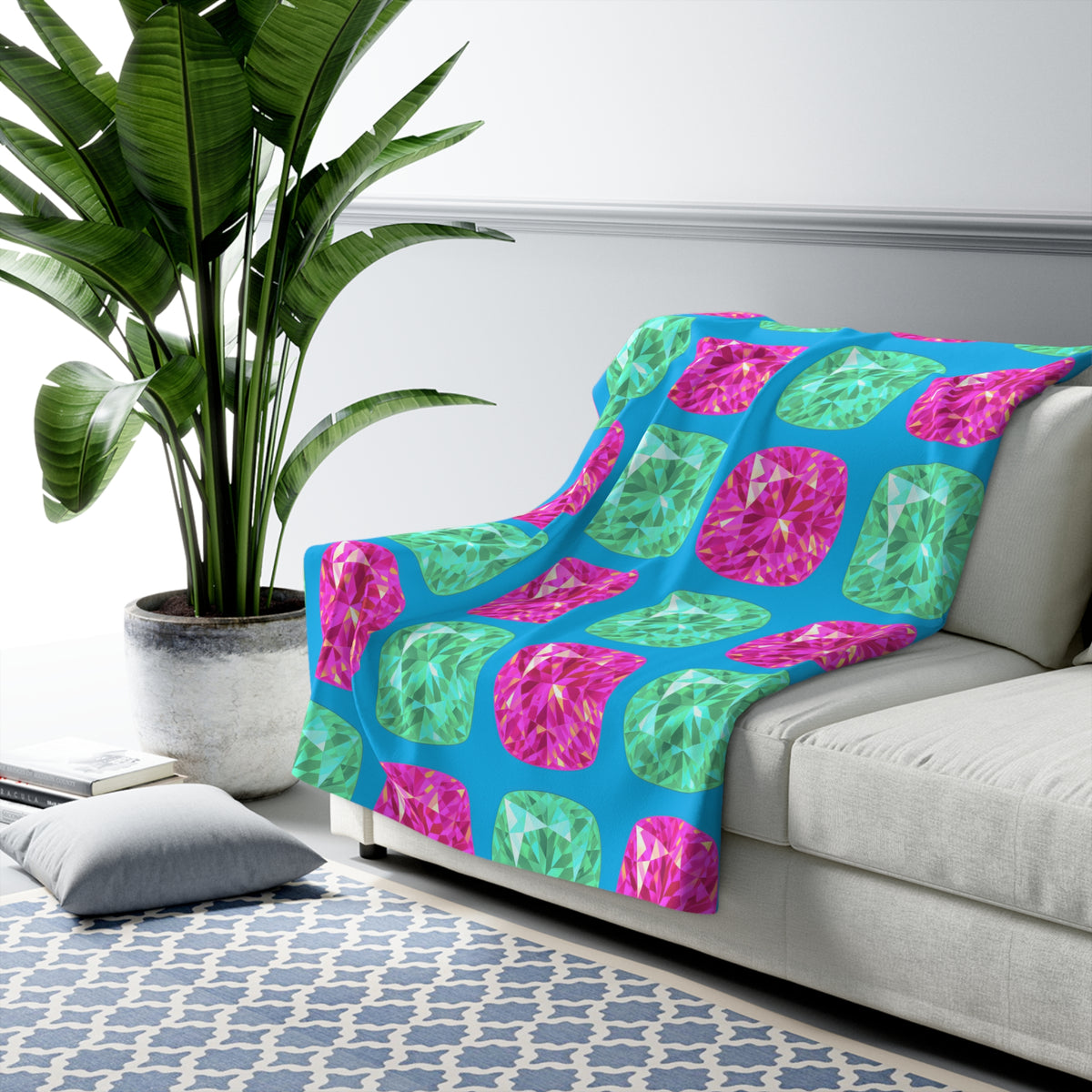 Giant Cut Gem Grid Sherpa Fleece Blanket – Ice Jewel