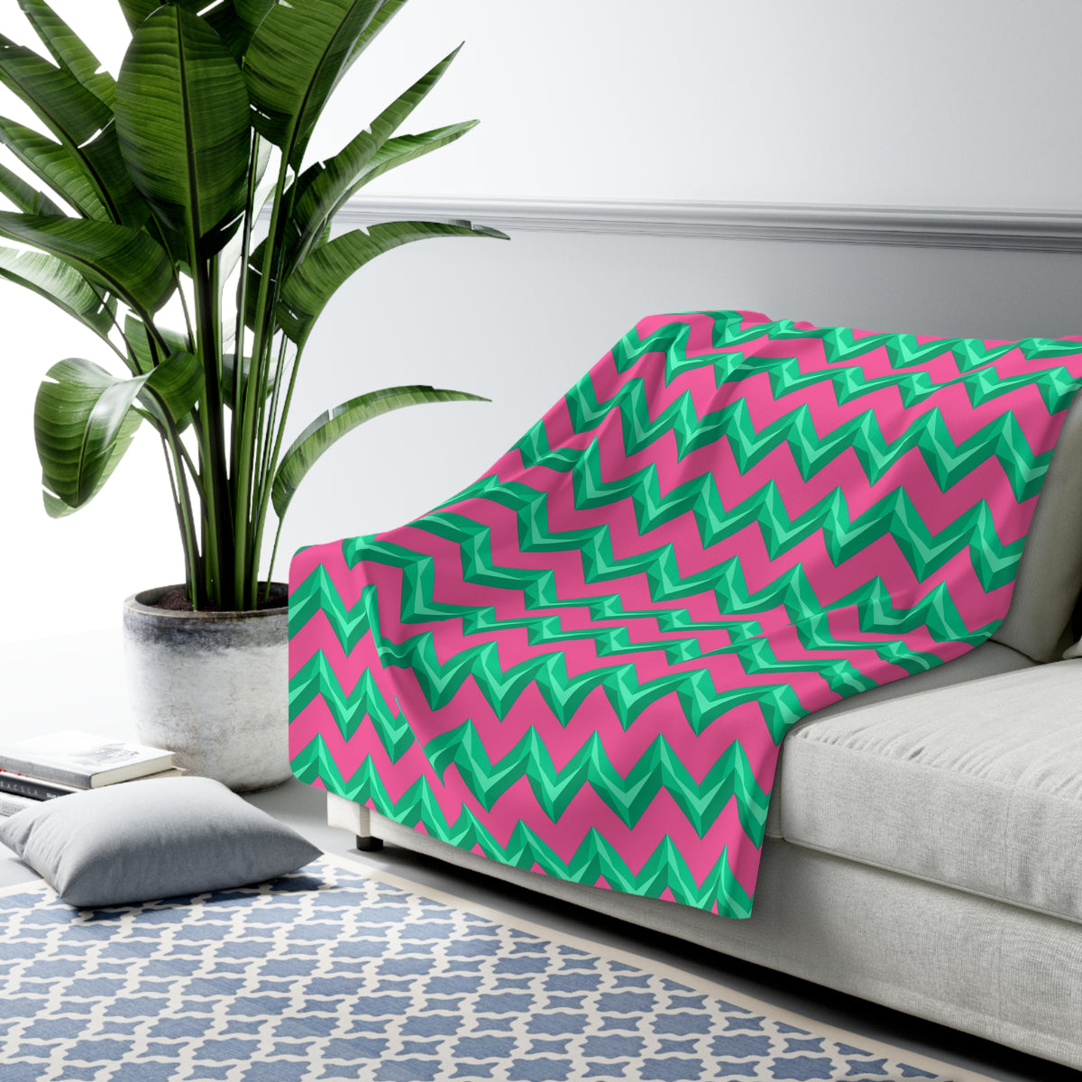 Broad Cut-Gem Chevrons Sherpa Fleece Blanket – Candy Christmas