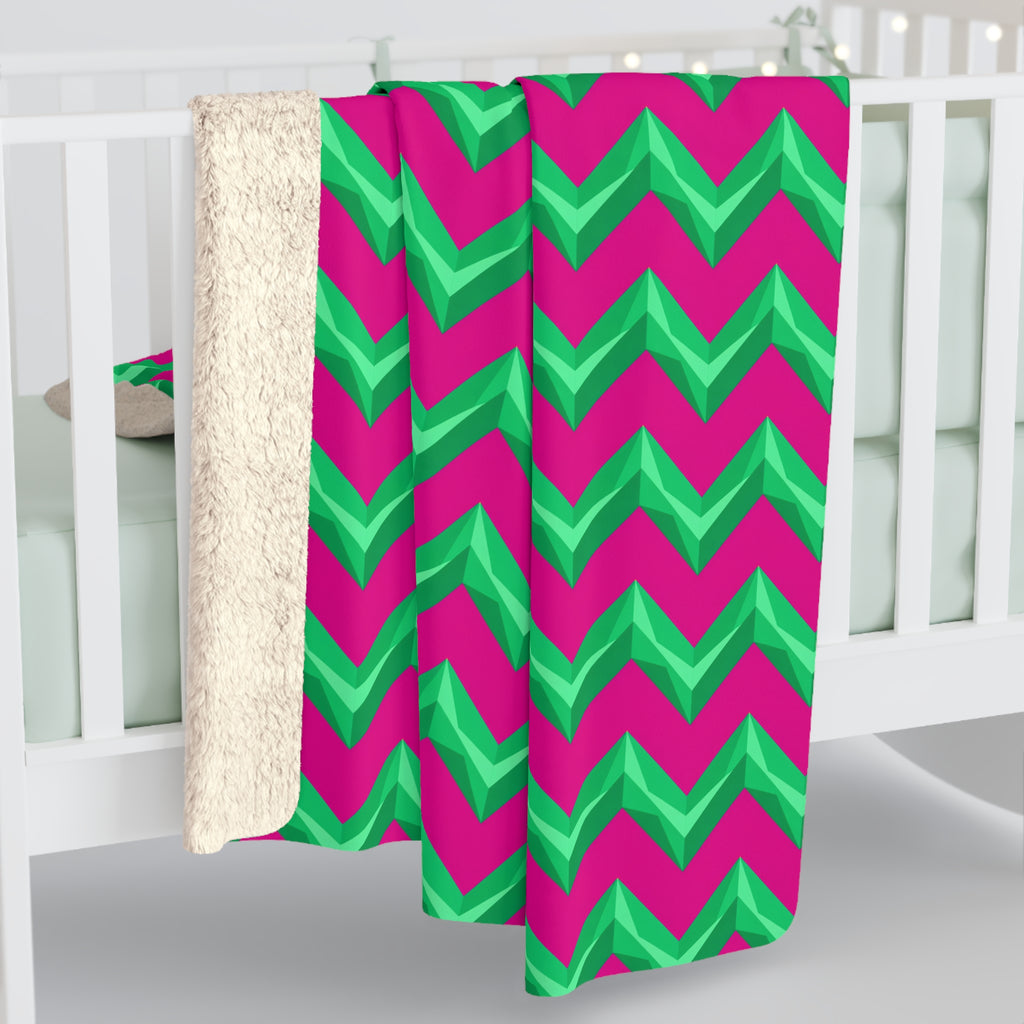 Broad Cut-Gem Chevrons Sherpa Fleece Blanket – Chevron Geometric Pattern