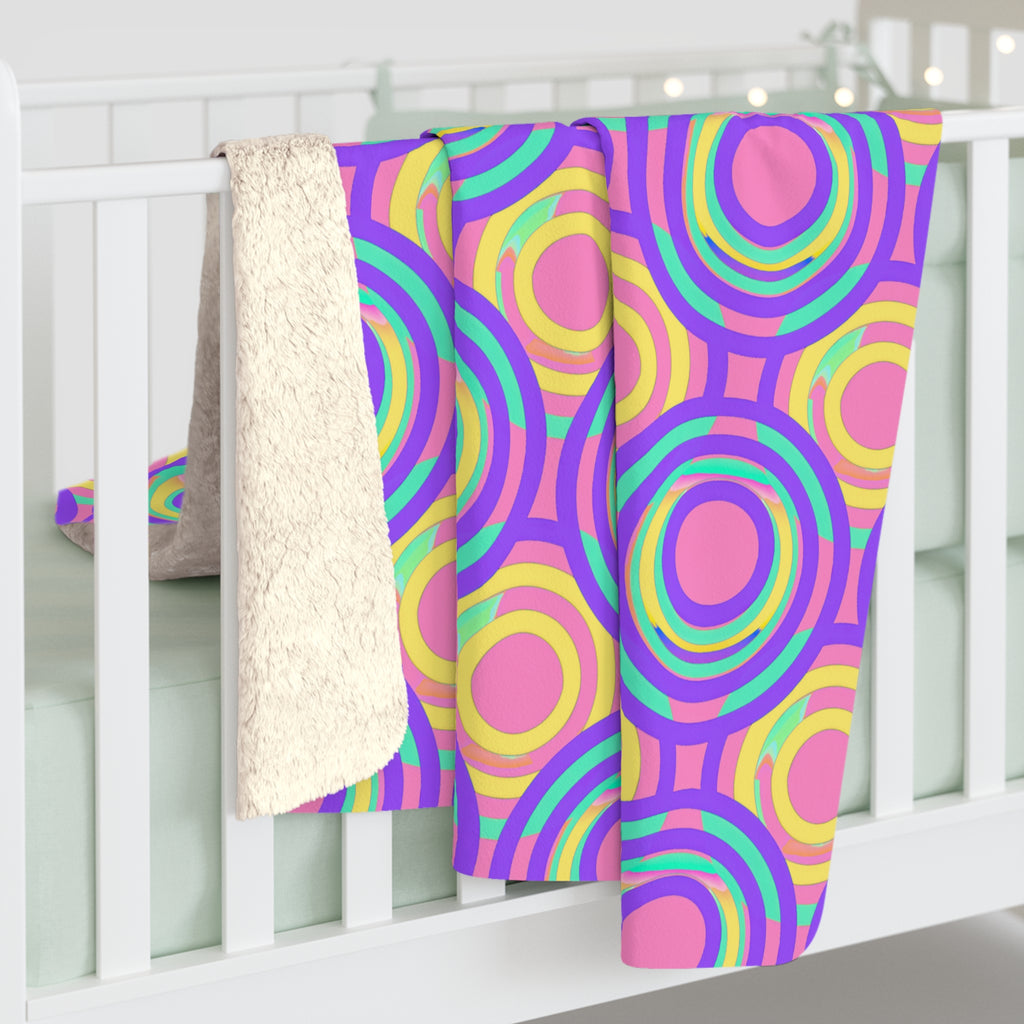 Interlocking Ring Ripples Sherpa Fleece Blanket – Candy Pastel on Grape