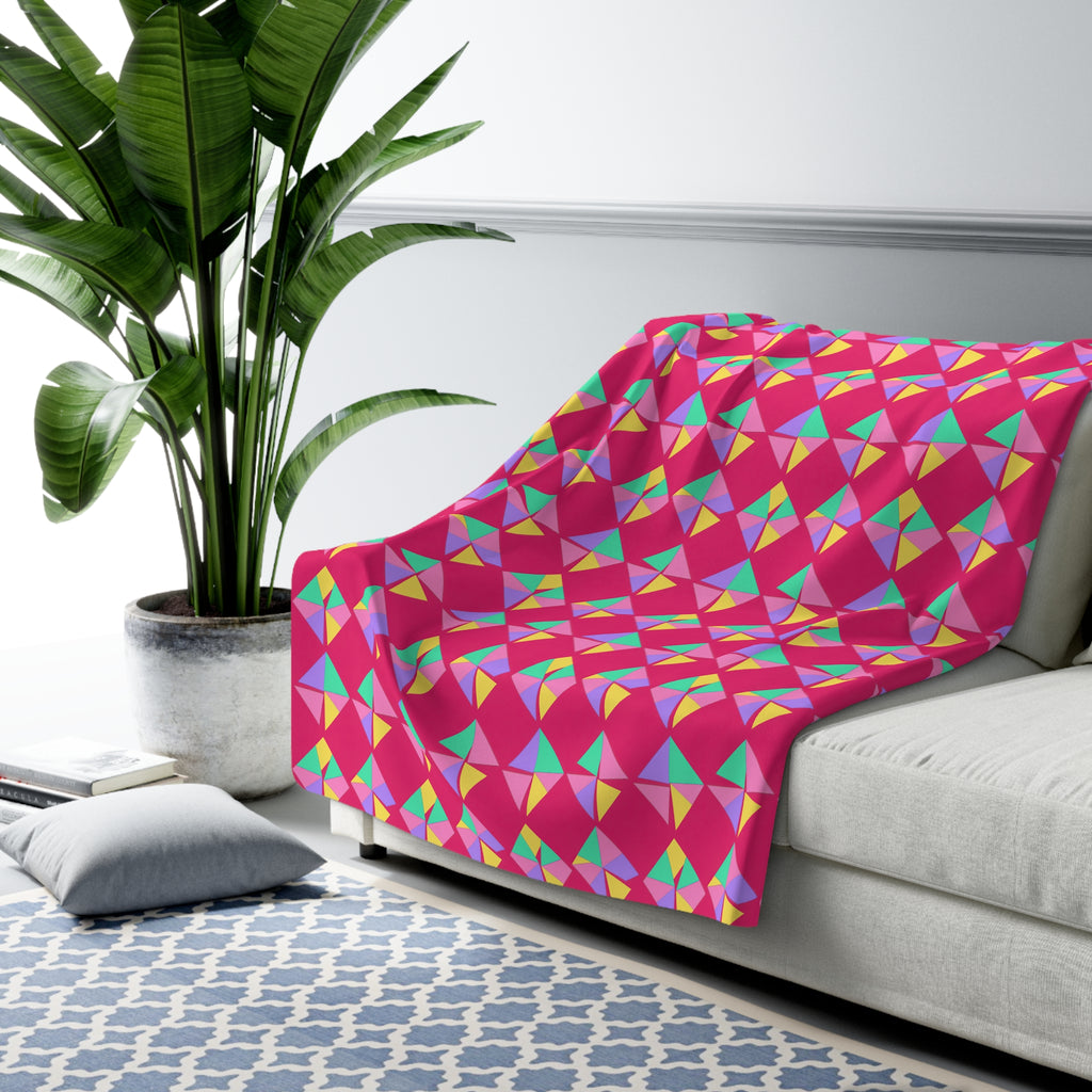 Stacked Cubist Prisms Sherpa Fleece Blanket – Candy Pop on Raspberry