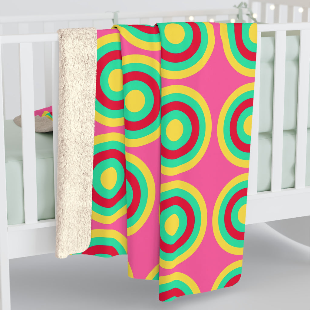 Mega Ring Grid Sherpa Fleece Blanket – Candy Christmas