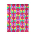 Grand Fractured Rhombus Comforter – Candy Pop on Raspberry