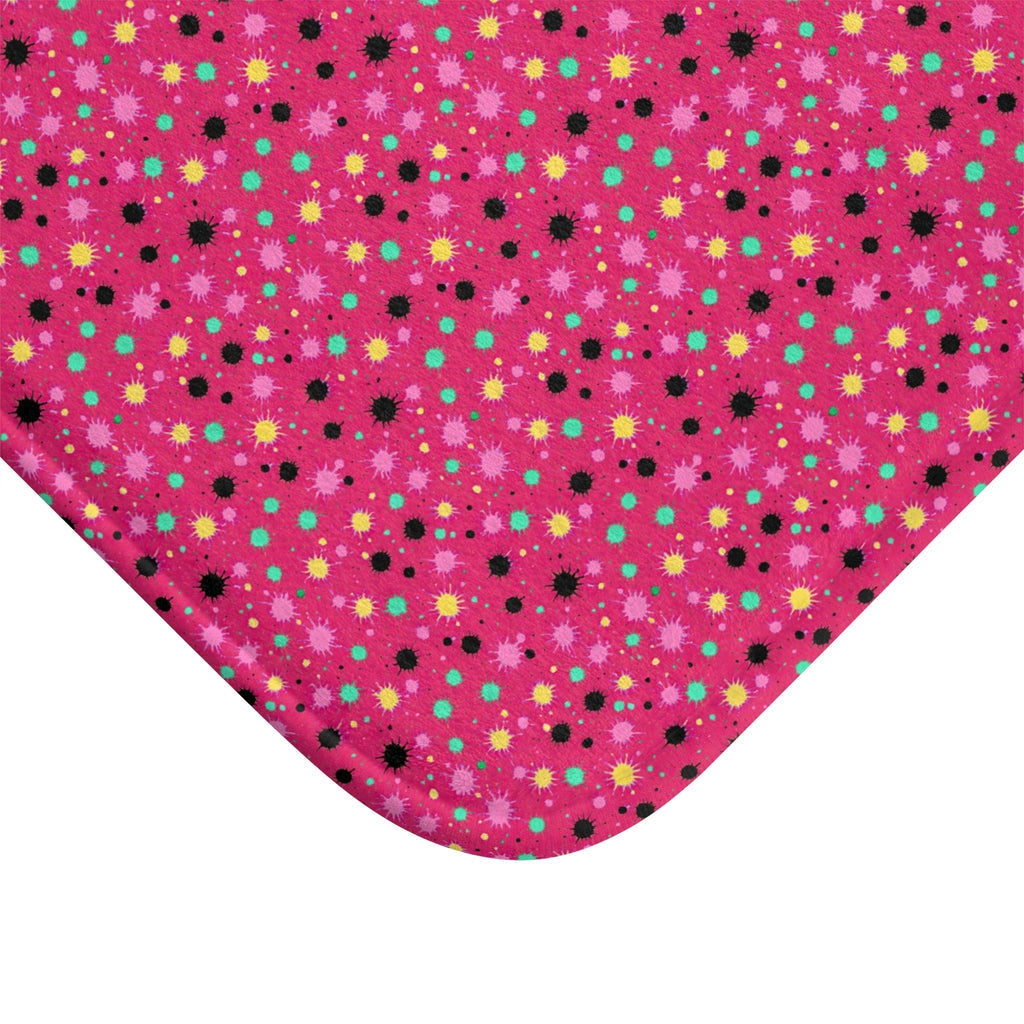 Splat Storm Bath Mat – Candy Pop on Raspberry