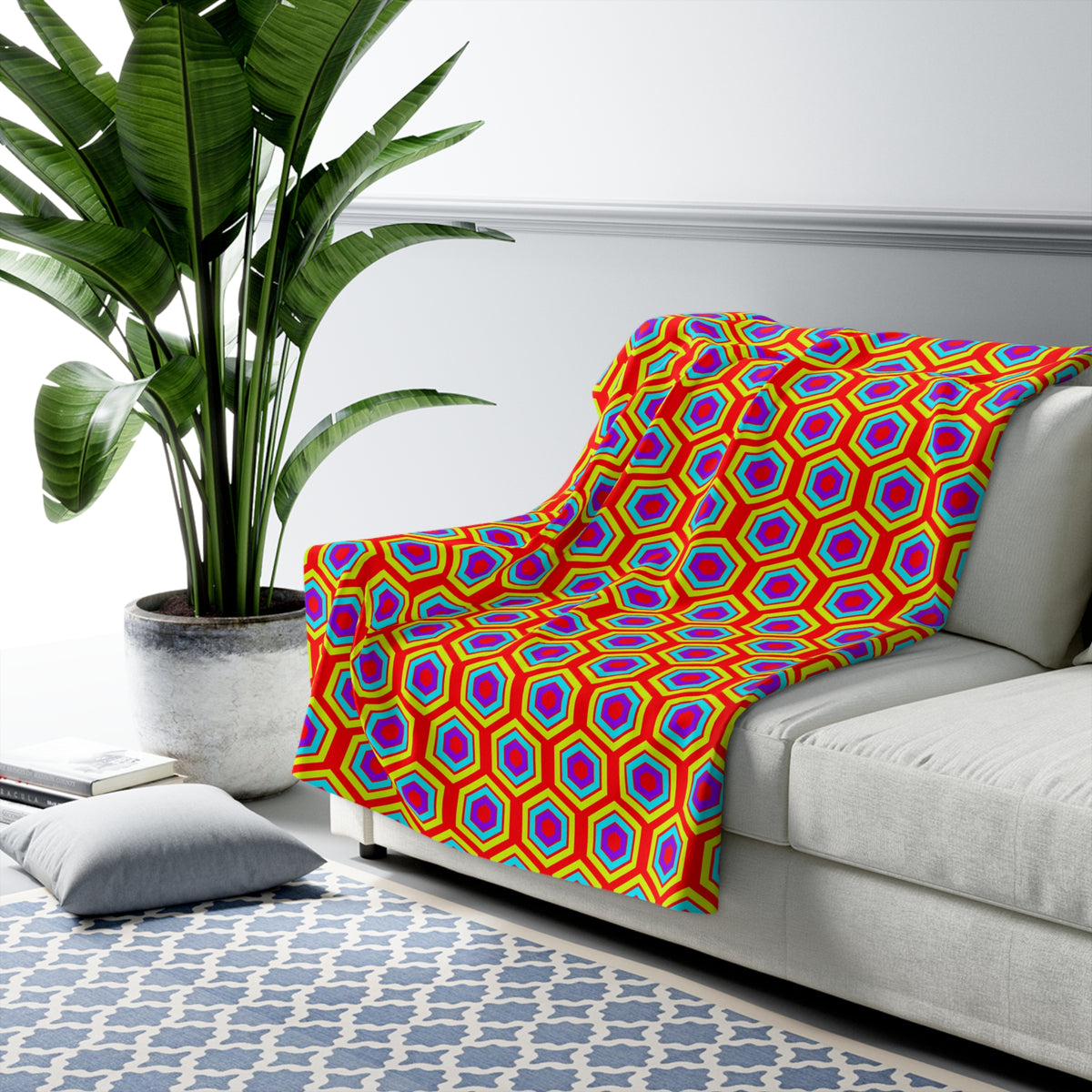 Concentric Hexagon Ripple Sherpa Fleece Blanket – Op-Art Hexagons Pattern