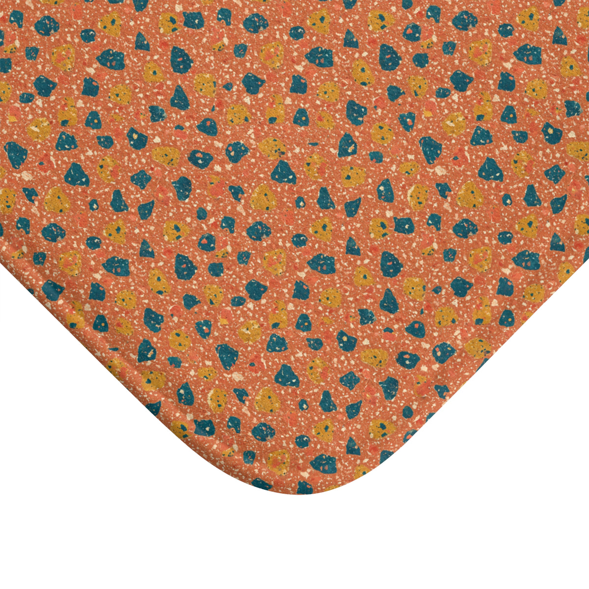 Two-Scale Chips Bath Mat – Abstract Chip Pattern Pattern