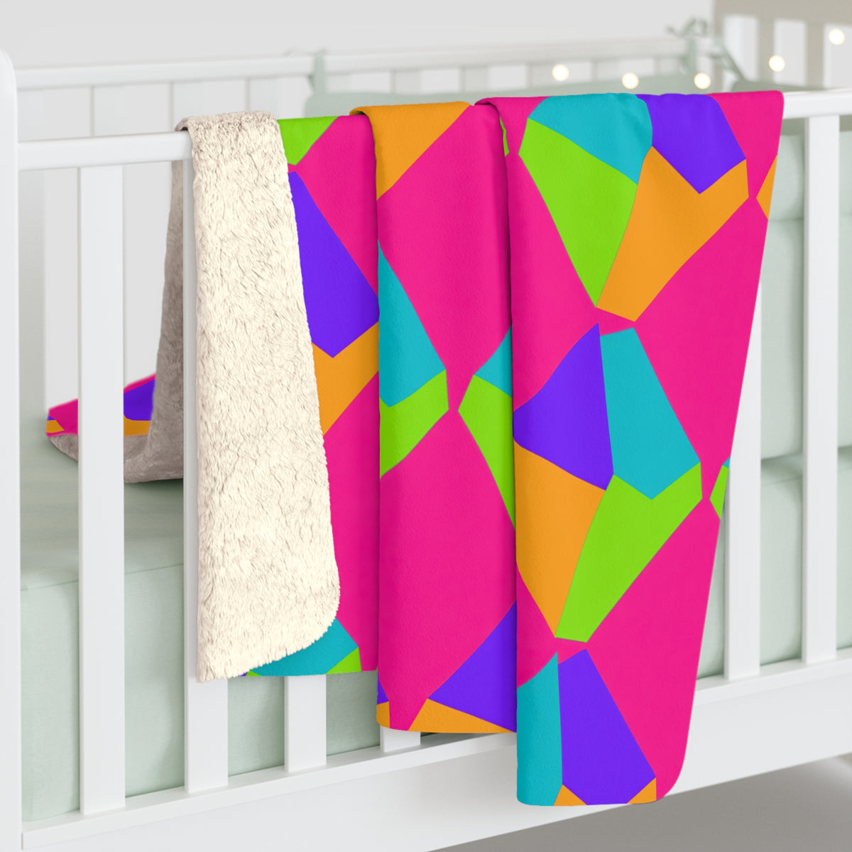 Grand Fractured Rhombus Sherpa Fleece Blanket – Tropical Punch