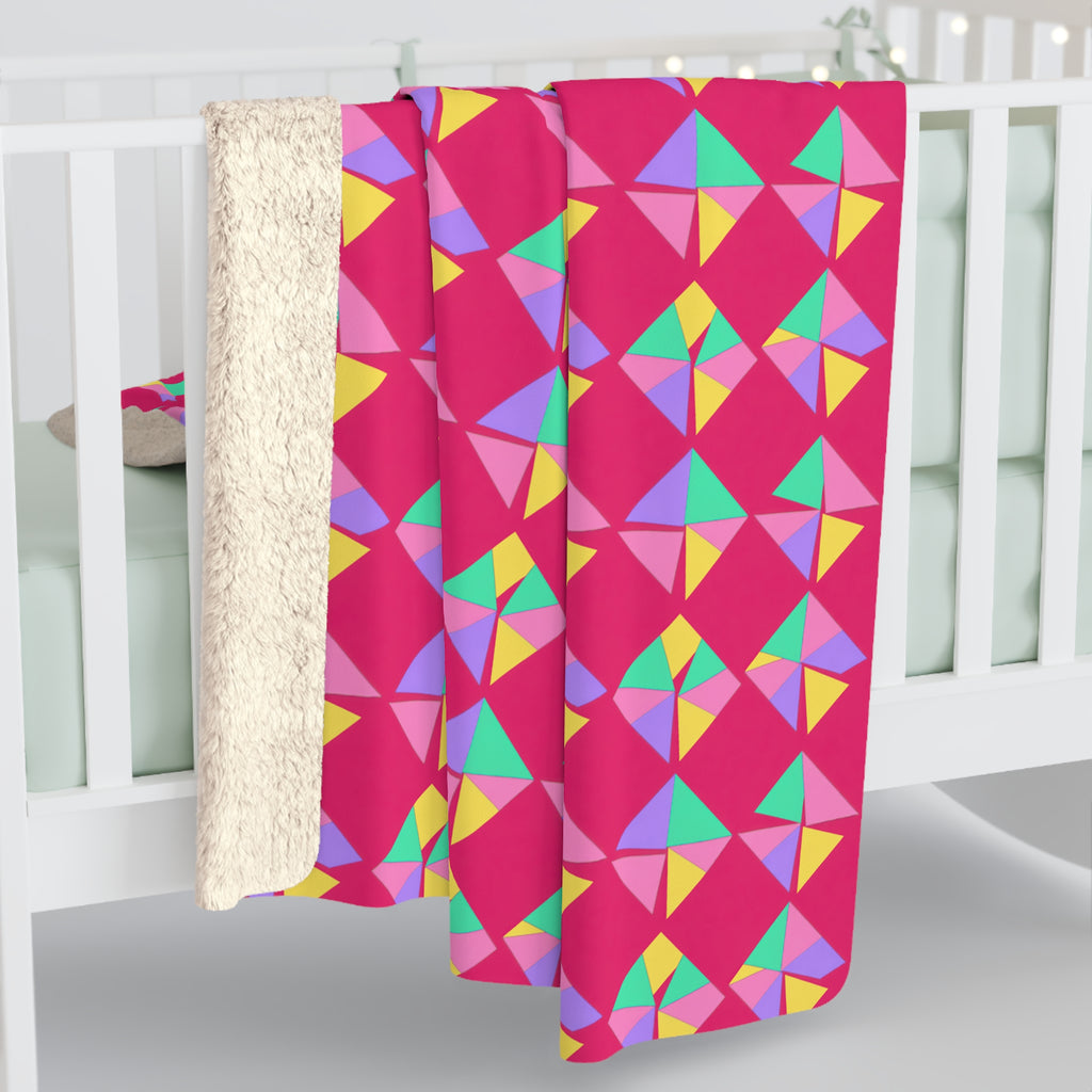 Stacked Cubist Prisms Sherpa Fleece Blanket – Candy Pop on Raspberry
