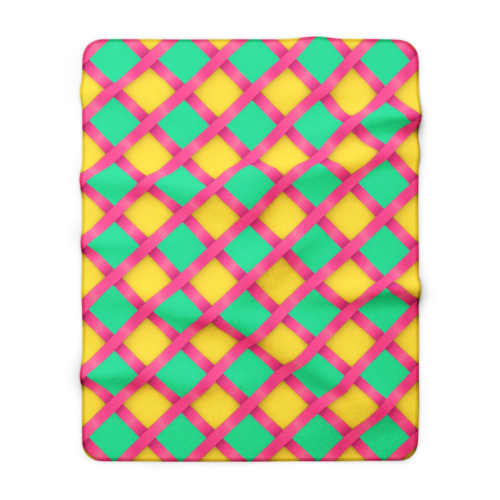 Broad Gold Diamond Trellis Sherpa Fleece Blanket – Candy Christmas