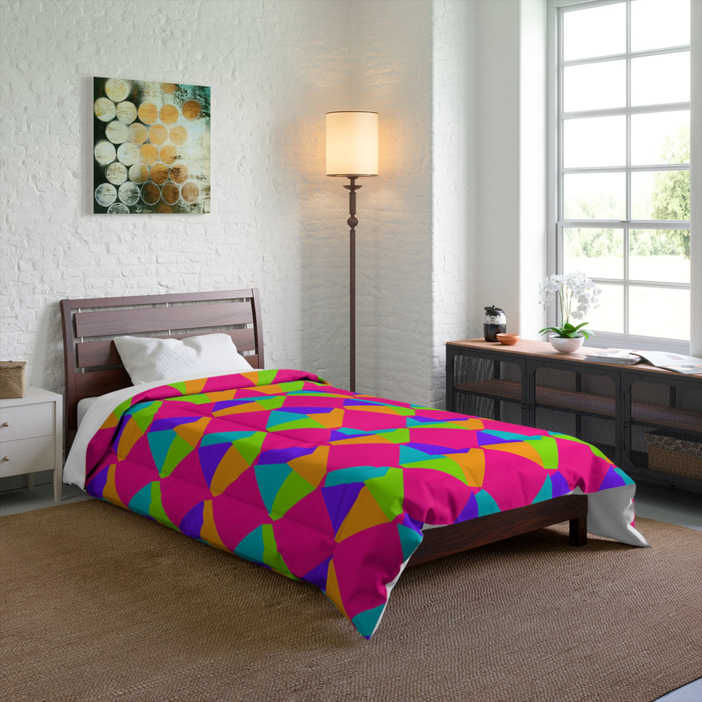 Grand Fractured Rhombus Comforter – Tropical Punch
