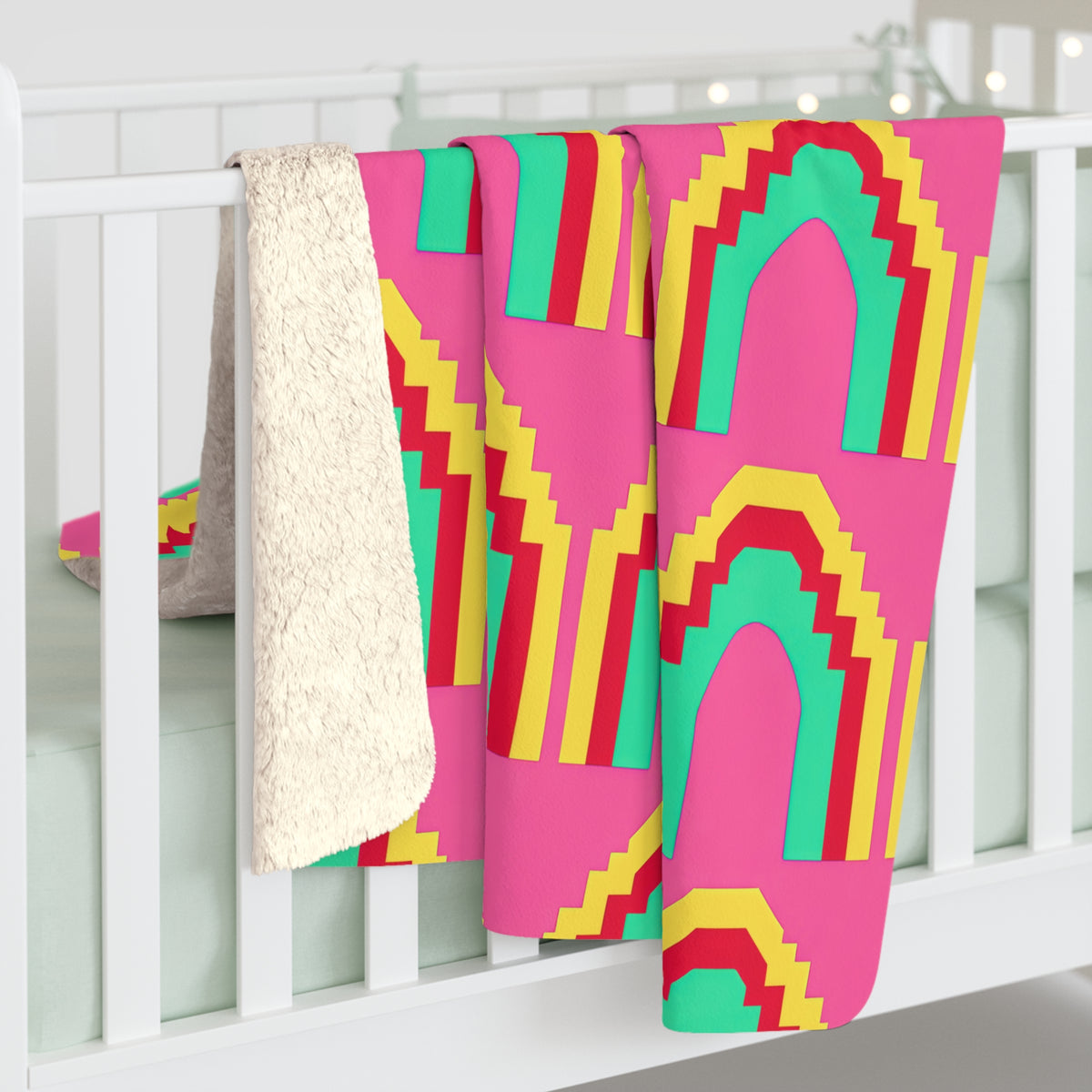 Grand Stepped Arches Sherpa Fleece Blanket – Candy Christmas