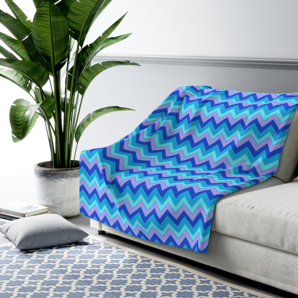 Jewel Chevron Bands Sherpa Fleece Blanket – Ice Jewel