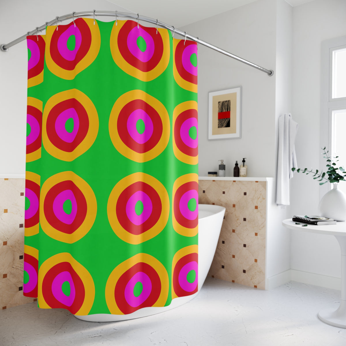 Giant Op-Art Jewel Rings Shower Curtain – Op-Art Concentric Circles Pattern