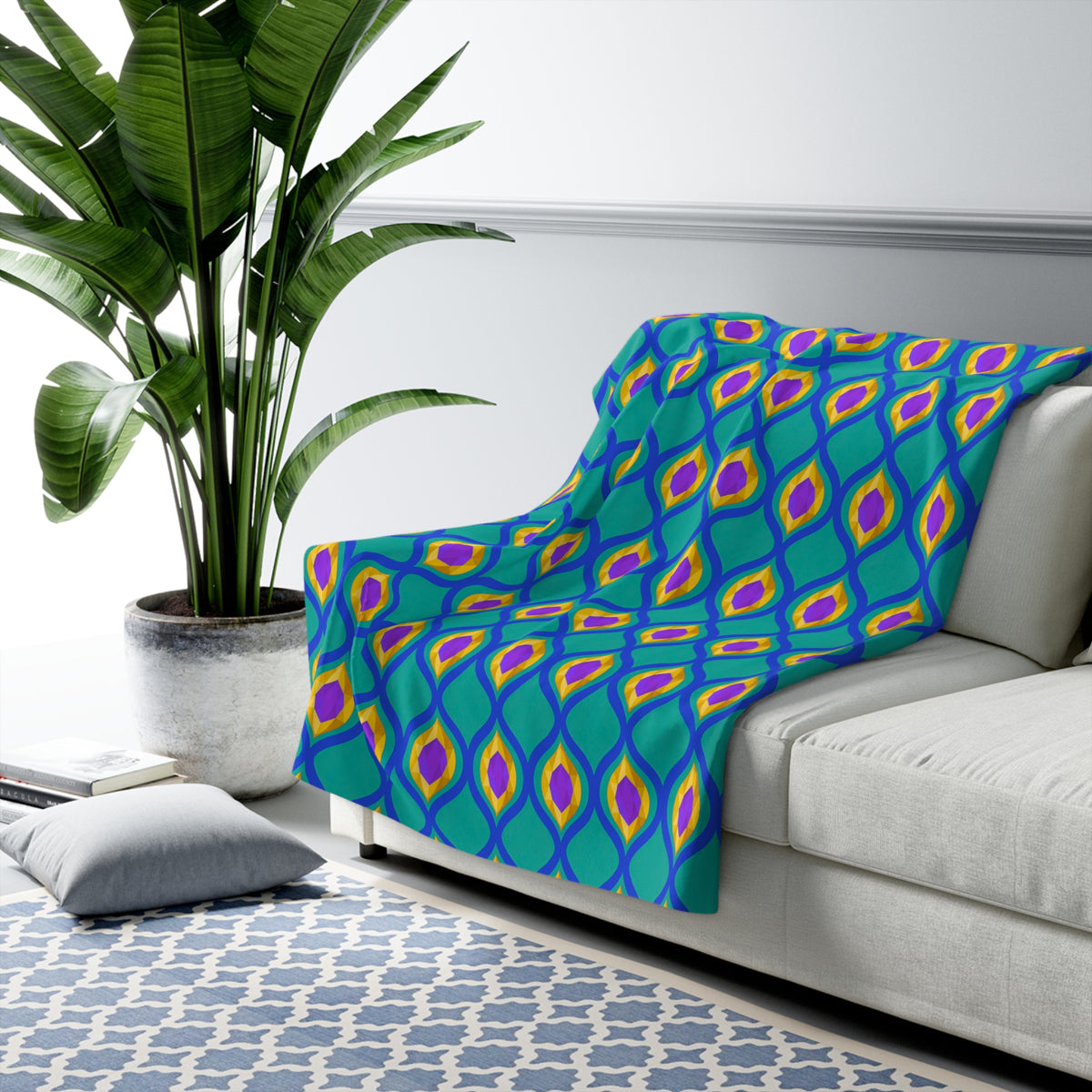 Grand Gold Ogee Lattice II Sherpa Fleece Blanket – Peacock Jewel