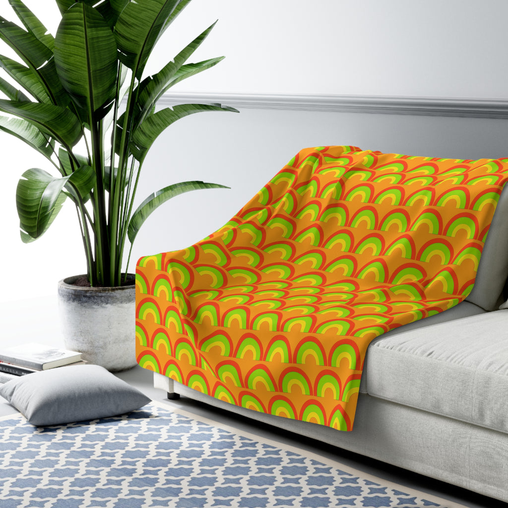 Chromatic Scallop Ripple Sherpa Fleece Blanket – Hot Citrus