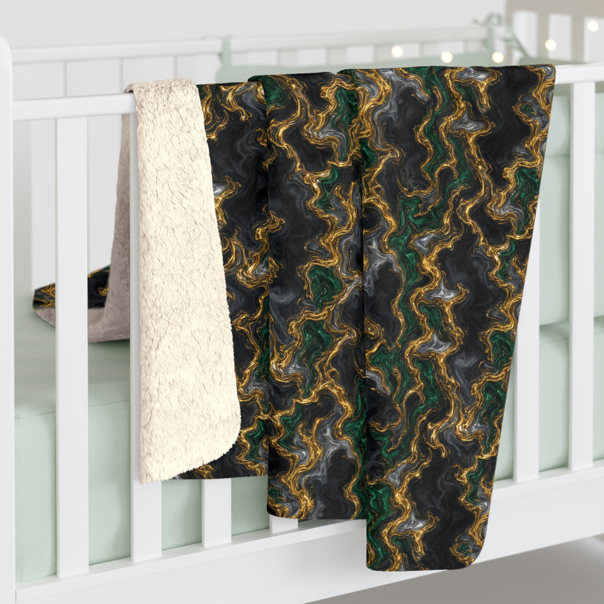 Molten Gold Marble Sherpa Fleece Blanket – Iridescent Fluid Pattern
