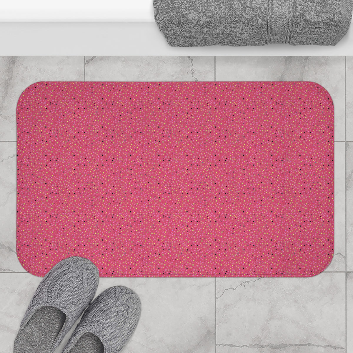 Confetti Spatter Bath Mat – Candy Pop on Raspberry