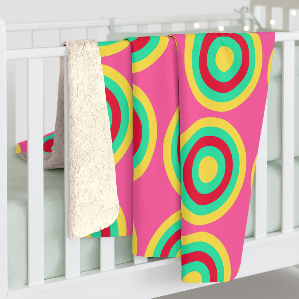 Mega Ring Grid Sherpa Fleece Blanket – Candy Christmas