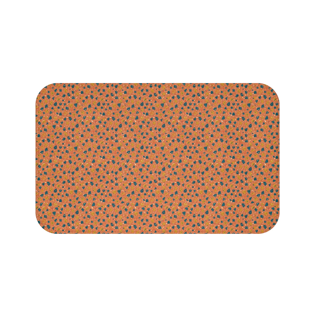 Two-Scale Chips Bath Mat – Abstract Chip Pattern Pattern