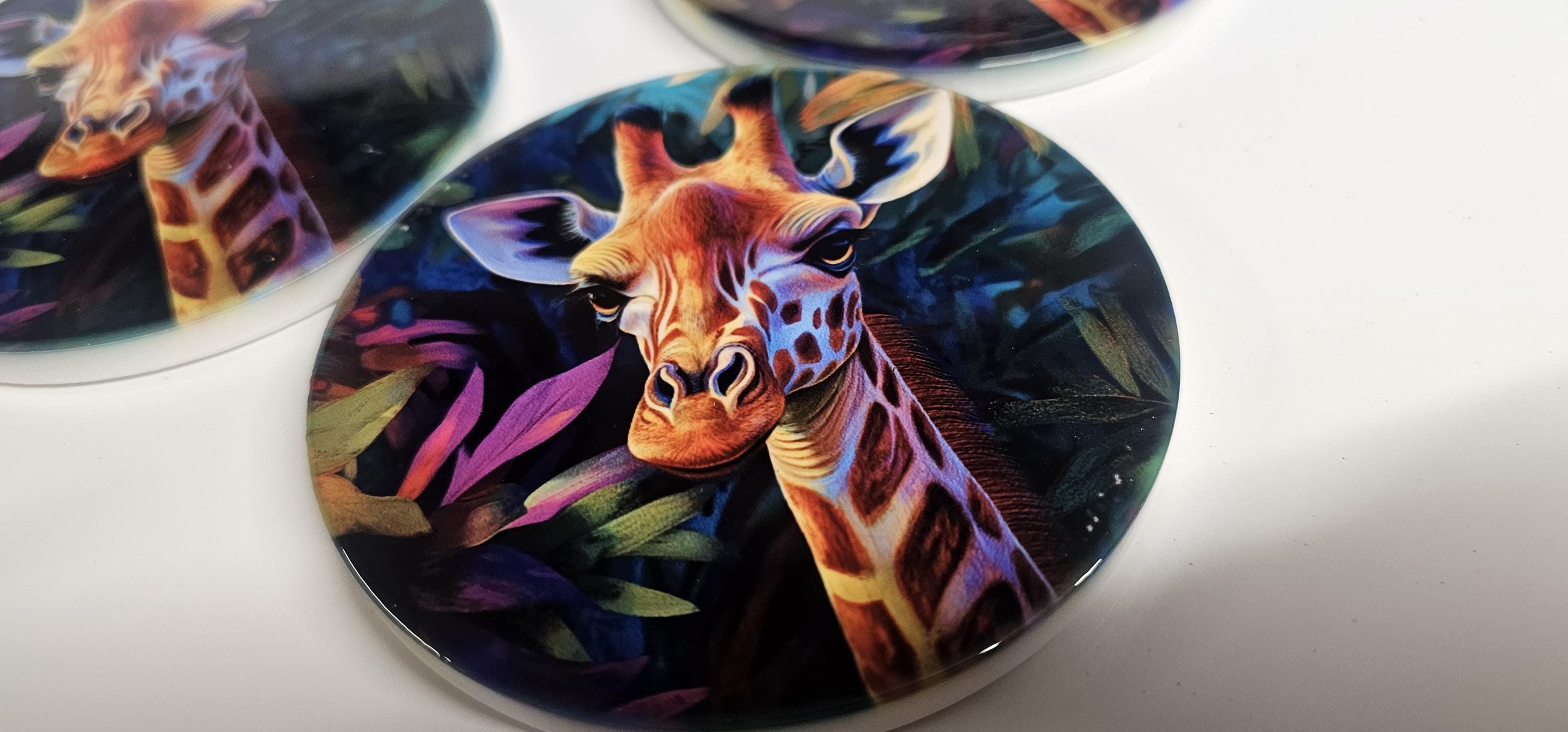 AI24065C Contemporary Design, Jungle Giraffe -  Round Ceramic Coasters- Set of 6, gift for all occasions, Designed and made in Britain