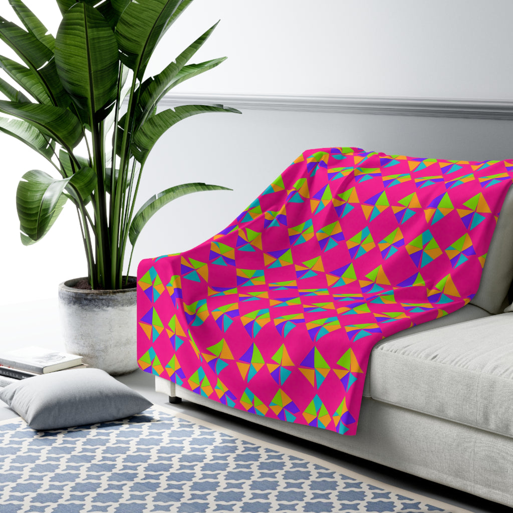 Stacked Cubist Prisms Sherpa Fleece Blanket – Tropical Punch