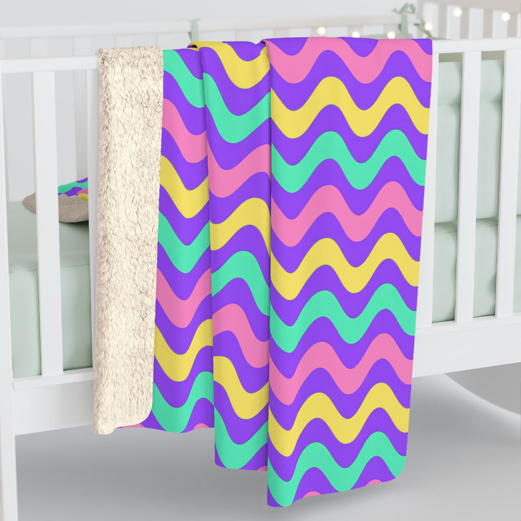 Big Ripple Chevrons Sherpa Fleece Blanket – Candy Pastel on Grape