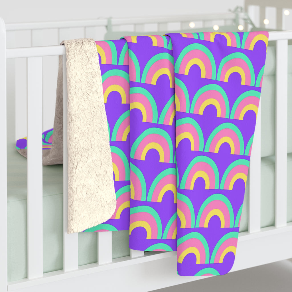 Chromatic Scallop Ripple Sherpa Fleece Blanket – Candy Pastel on Grape