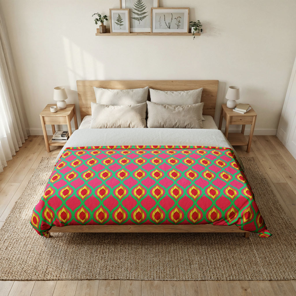 Grand Gold Ogee Lattice II Cotton Duvet Cover – Candy Christmas