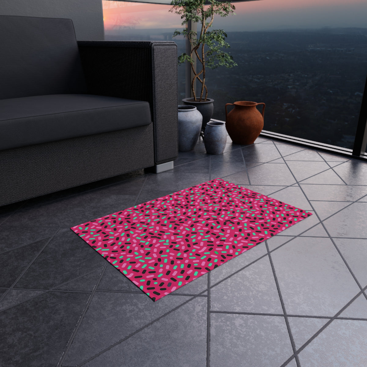 Sprinkle Pop Outdoor Rug – Candy Pop on Raspberry