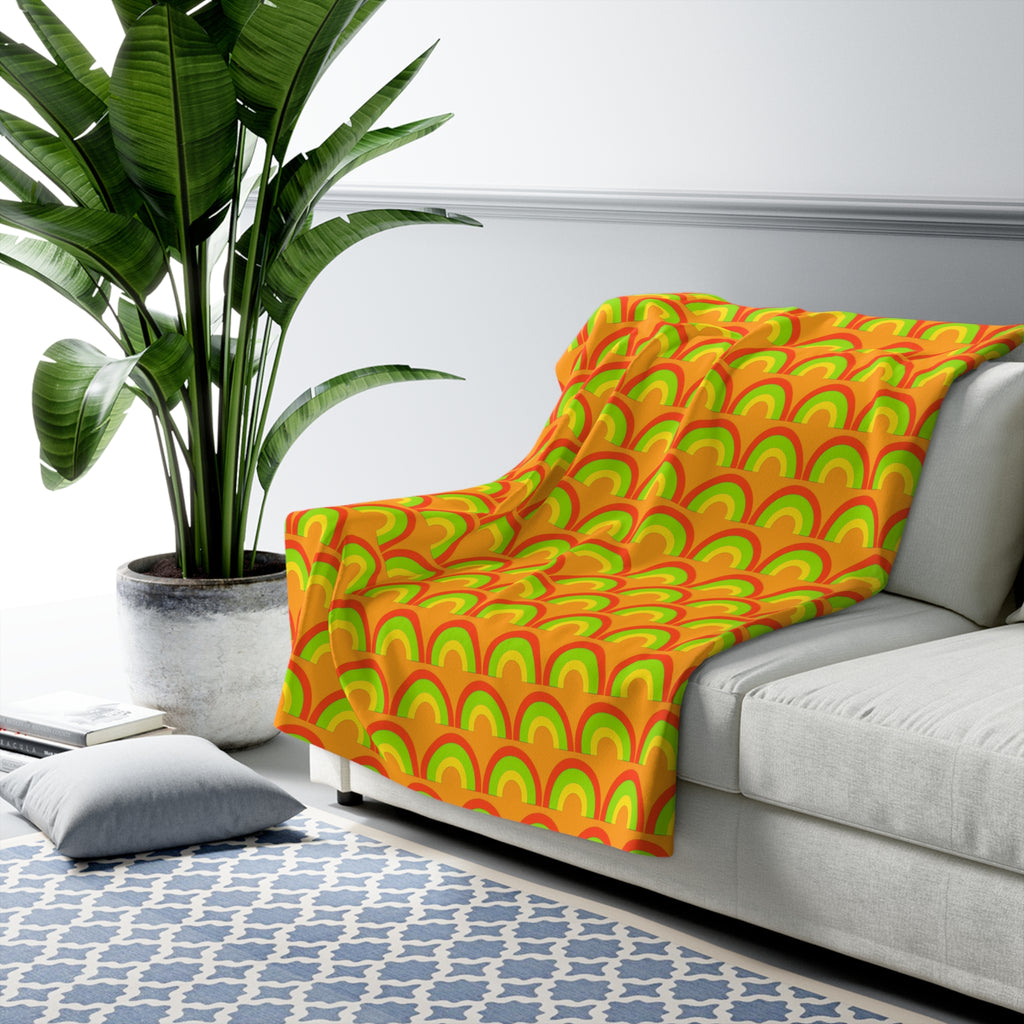 Chromatic Scallop Ripple Sherpa Fleece Blanket – Hot Citrus