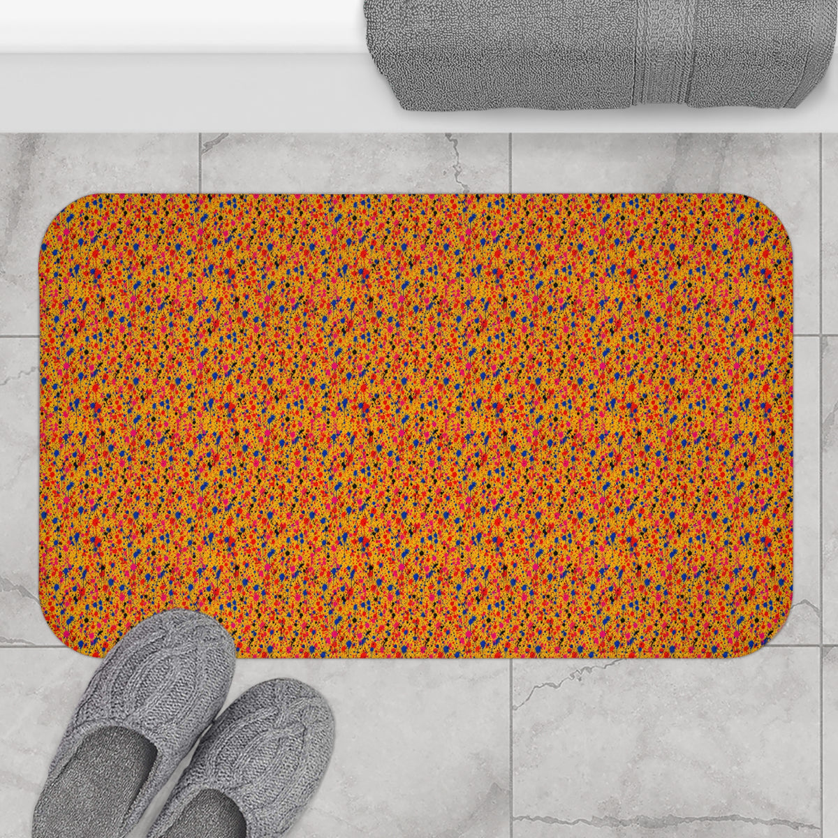 Layered Drip Spray Bath Mat – Paint Splatter Pattern