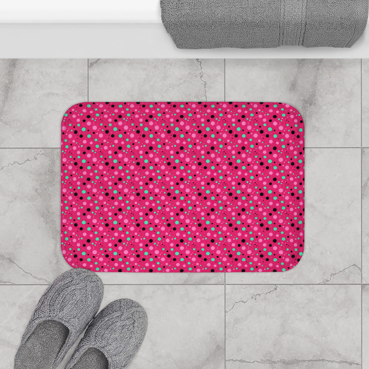 Blot Burst Bath Mat – Candy Pop on Raspberry