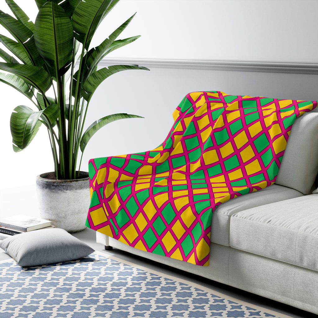 Harlequin Gold Grid Sherpa Fleece Blanket – Harlequin Geometric Pattern