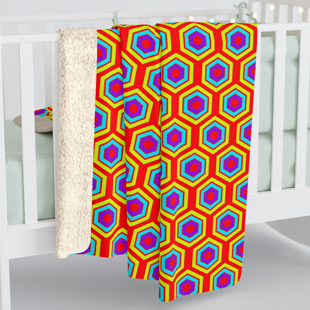 Concentric Hexagon Ripple Sherpa Fleece Blanket – Op-Art Hexagons Pattern