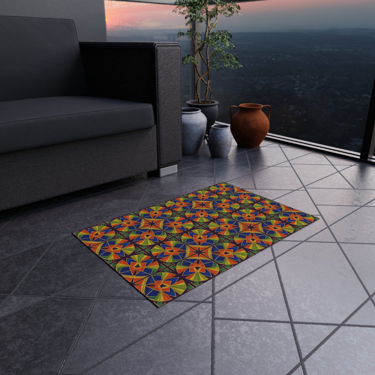 Kaleido Fan Quatrefoil Outdoor Rug – Kaleidoscopic Deco Pattern