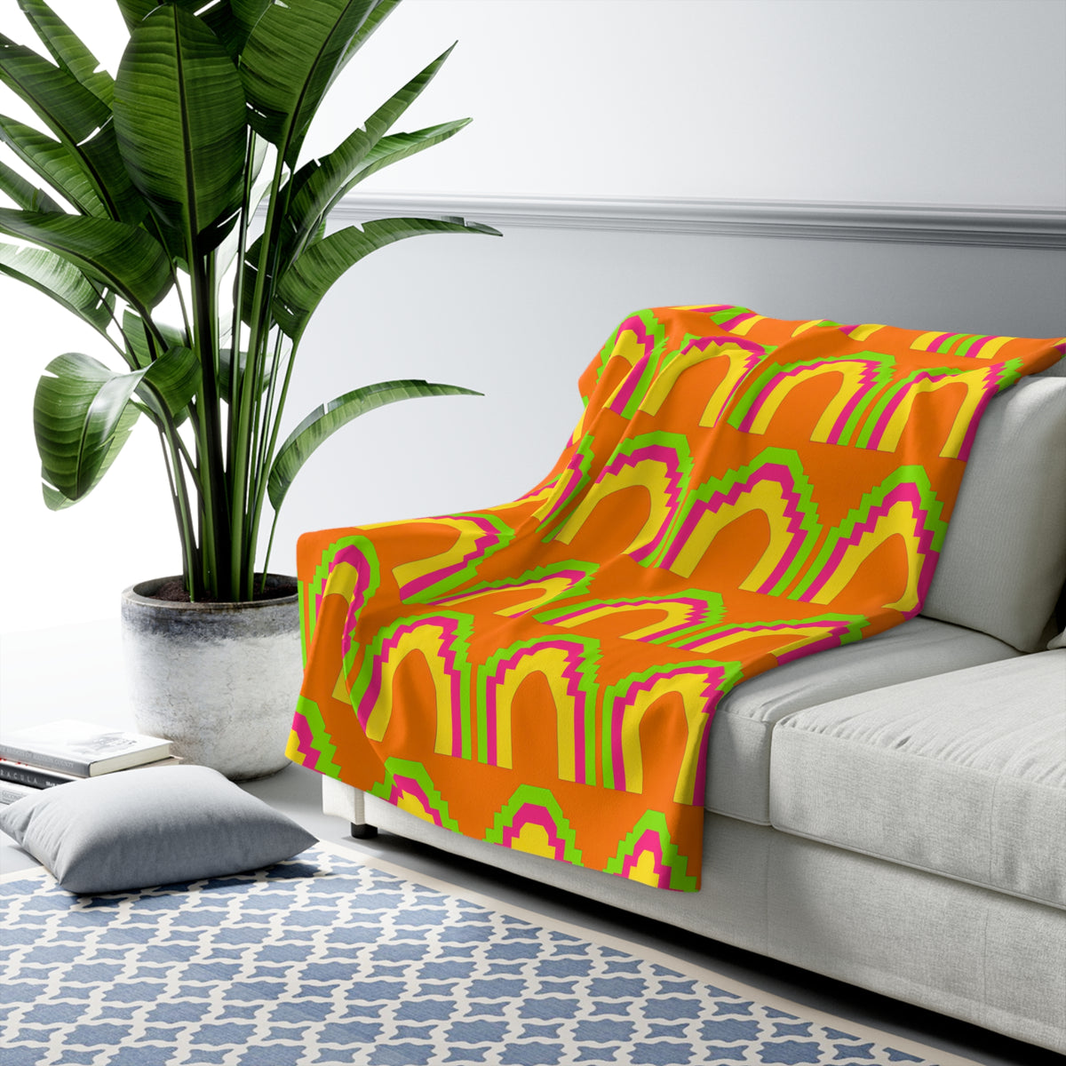 Grand Stepped Arches Sherpa Fleece Blanket – Hot Citrus Festive