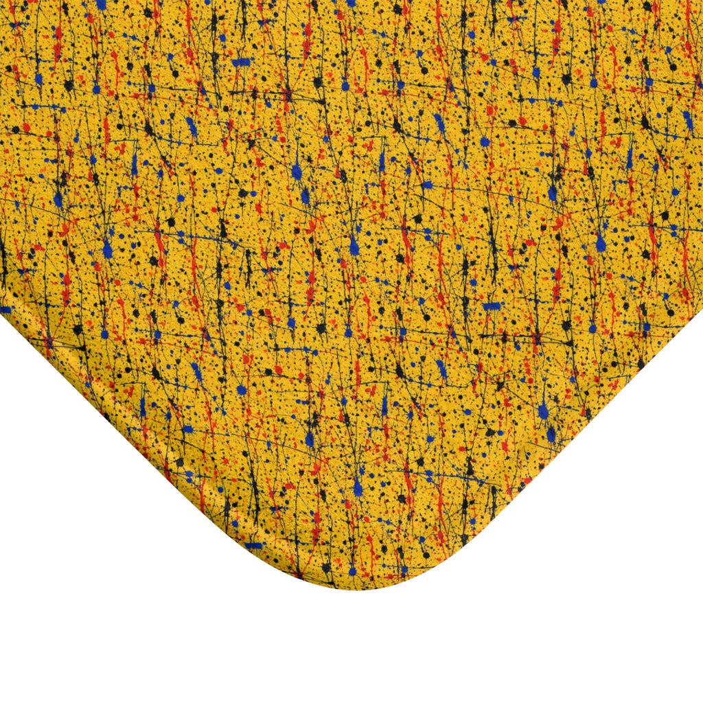 Flick Lines Bath Mat – Action-Painting Abstract Pattern